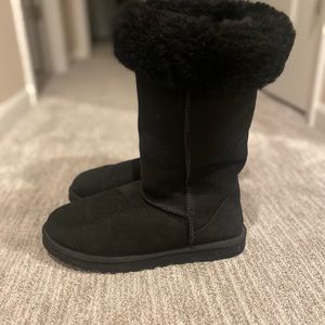 Very good condition UGG boots!